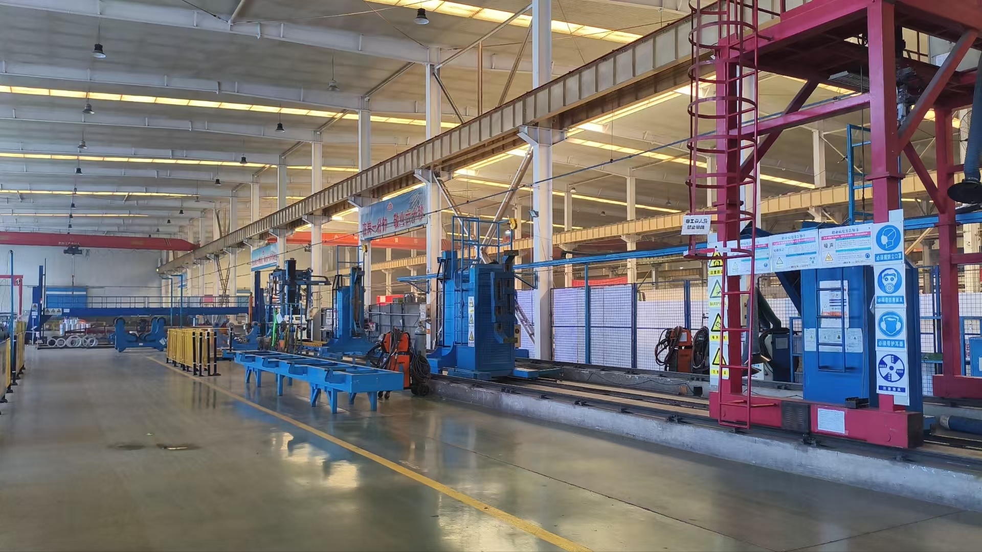 铝罐车间焊接工段